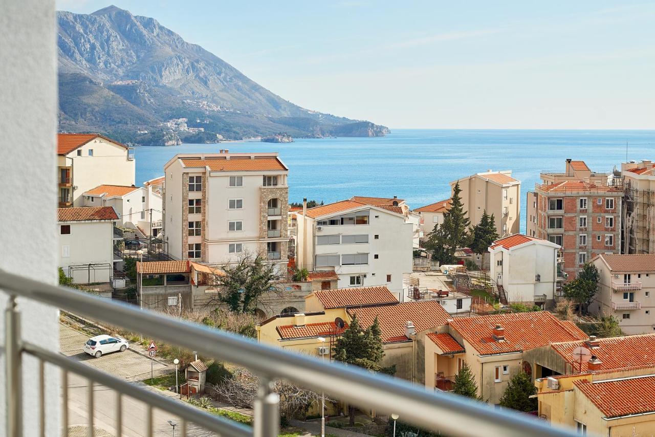 Garni Hotel Larimar Budva Exteriör bild