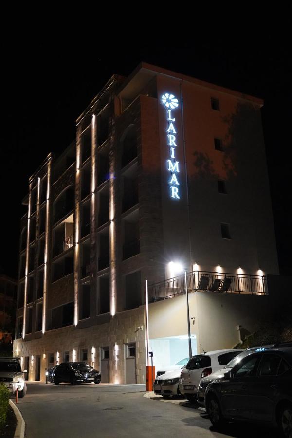 Garni Hotel Larimar Budva Exteriör bild